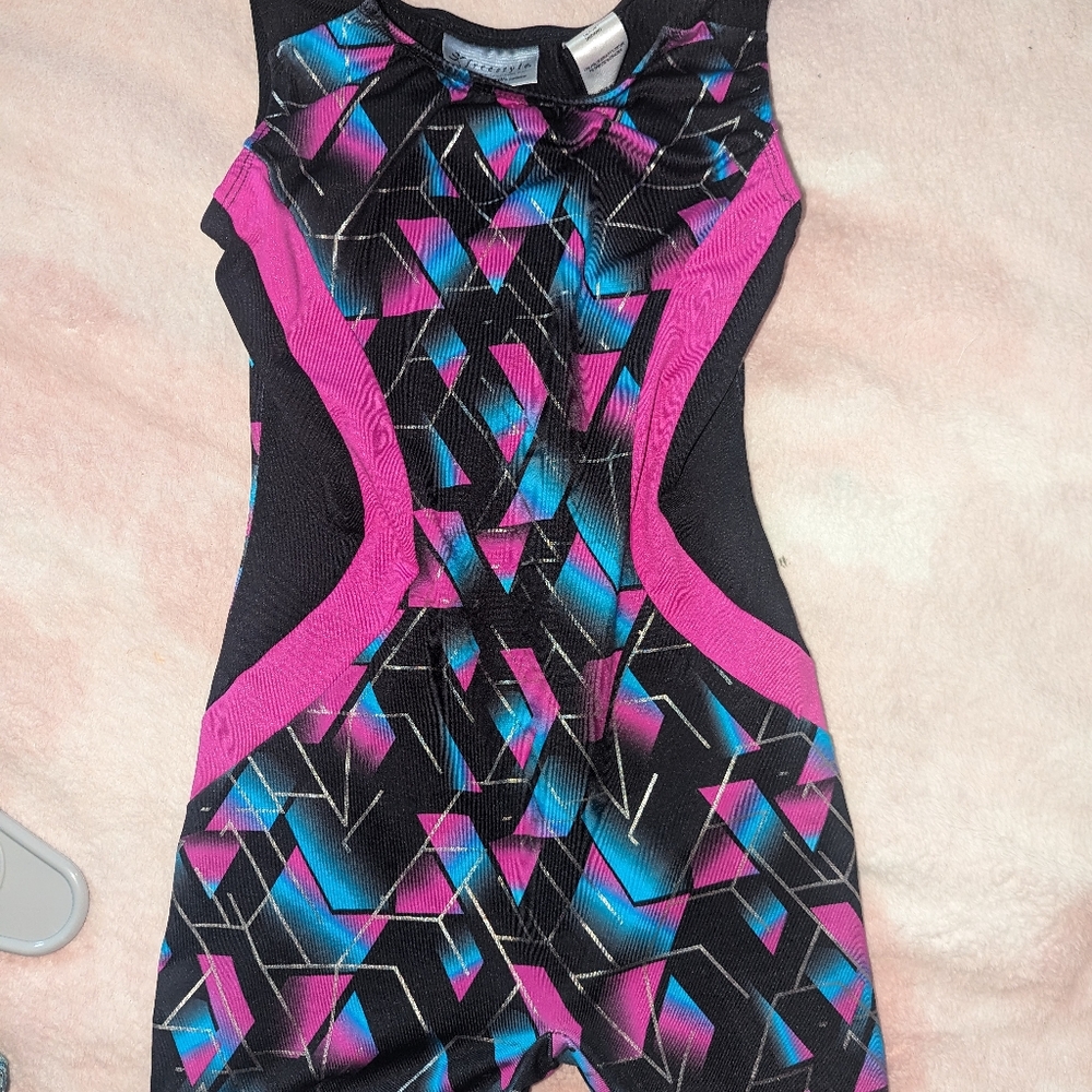 Freestyle Danskin Girl's size 7/8 medium